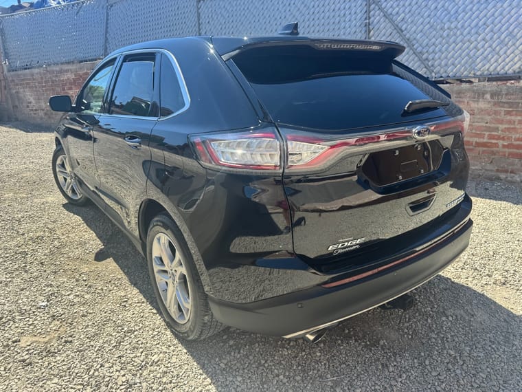 Ford Edge thumbnail 4