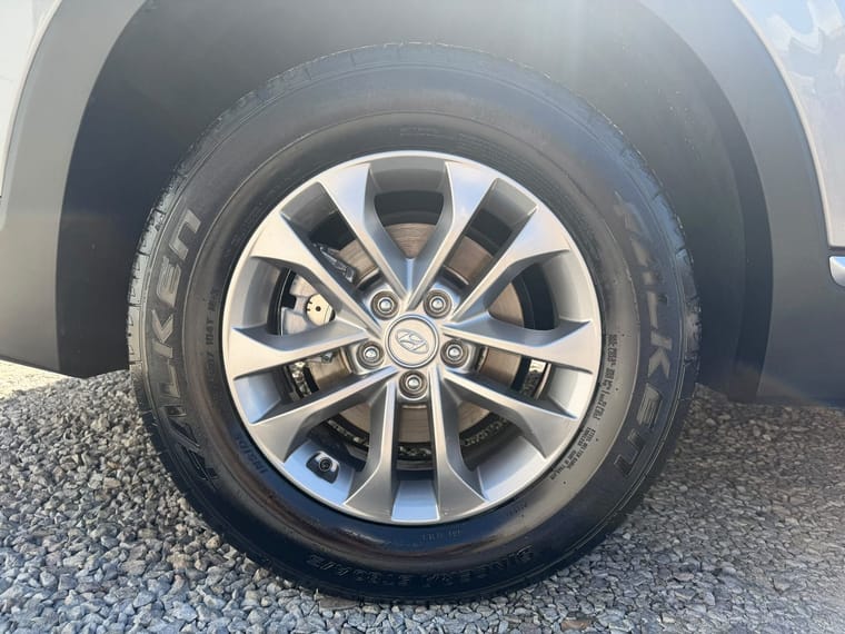 Hyundai Santa Fe thumbnail 10